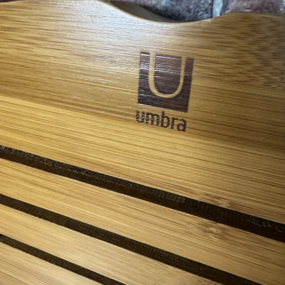 Umbra Aquala Bathtub Caddy Tray Natural Wood Book Wine Glass Holder Open Box New